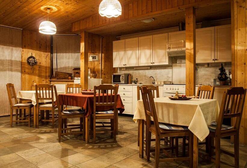 פנסיון Dunai Gyöngy Vendégház