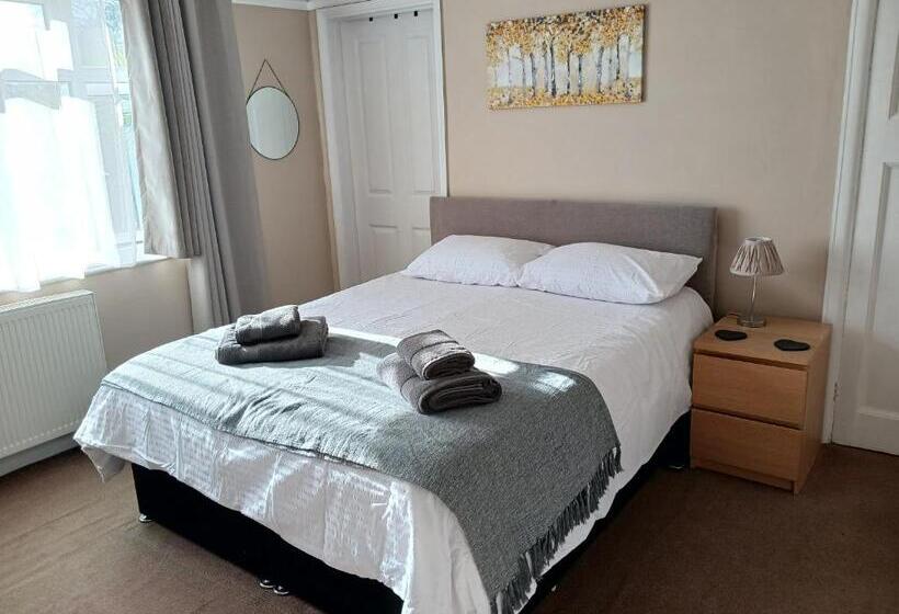 Пансион Felpham Guest House   Self Catering