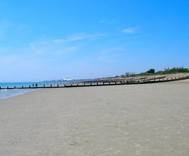 Пансион Felpham Guest House   Self Catering