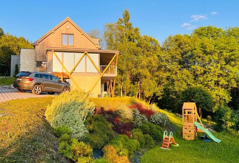 ペンション Four Seasons In Benecko