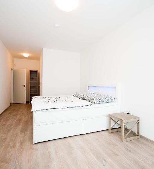 ペンション Four Seasons In Benecko