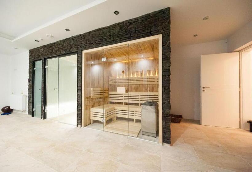 ペンション Four Seasons In Benecko