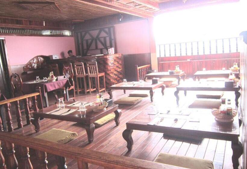 膳宿费 Golden Papaya Guesthouse