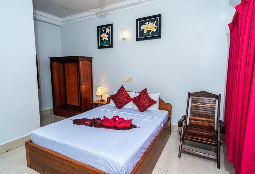 膳宿费 Golden Papaya Guesthouse