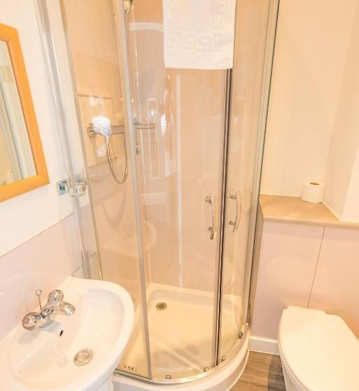 ペンション Granite City Guest House