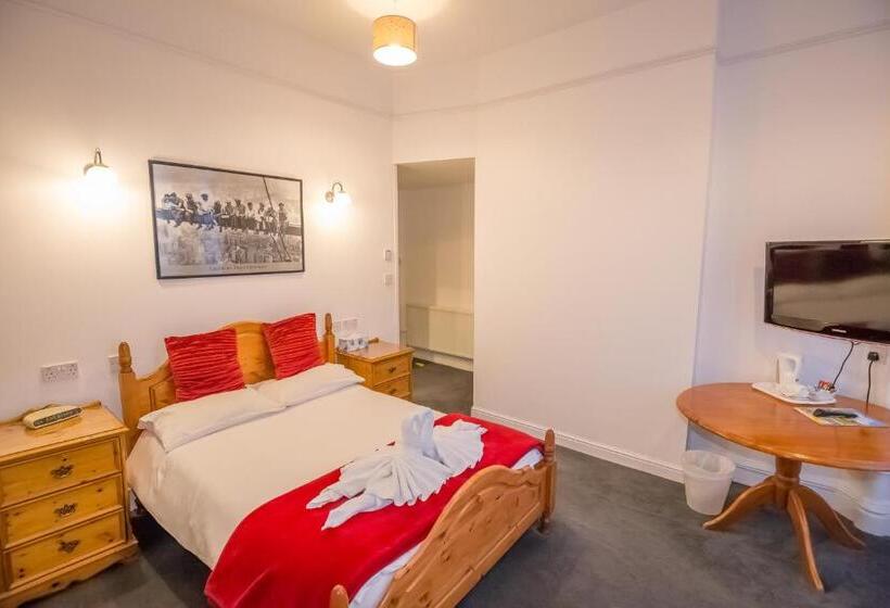 ペンション Granite City Guest House