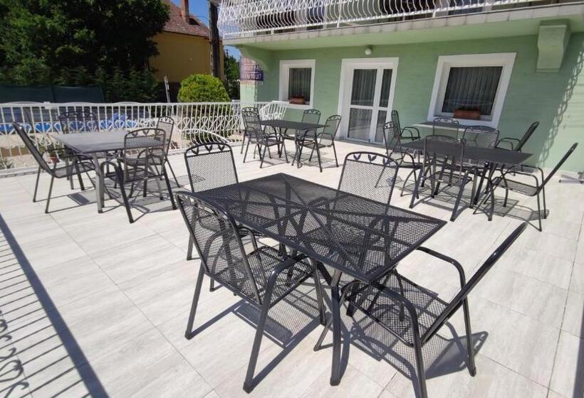 Пансион Green Guesthouse Balatonfüred