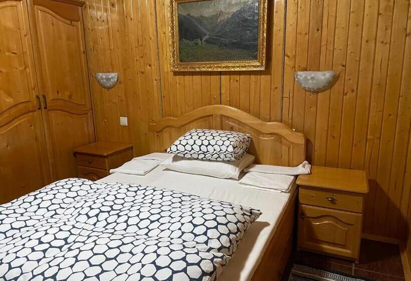 פנסיון Guest House Nad Tisou