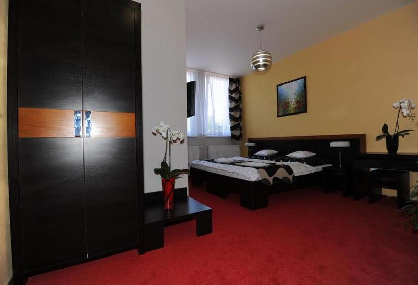 膳宿费 Guest House Penzión Fortuna