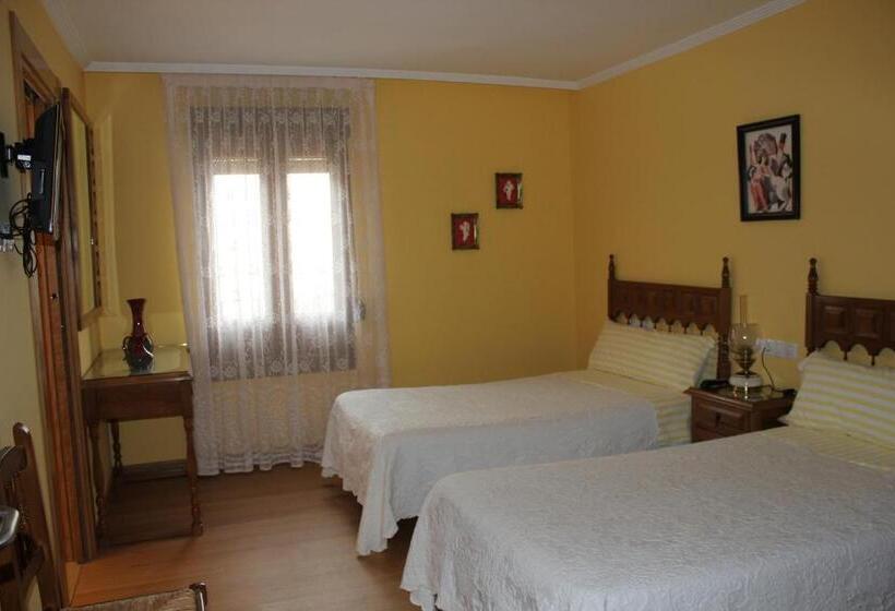 پانسیون Hostal Casa Perico