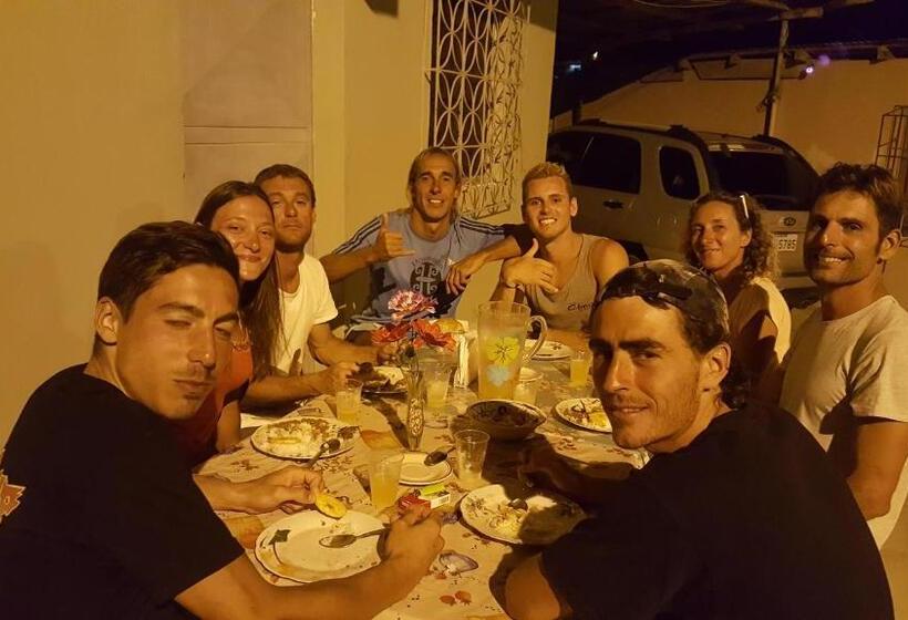 بنسيون Hostal Centro Turístico San Mateo