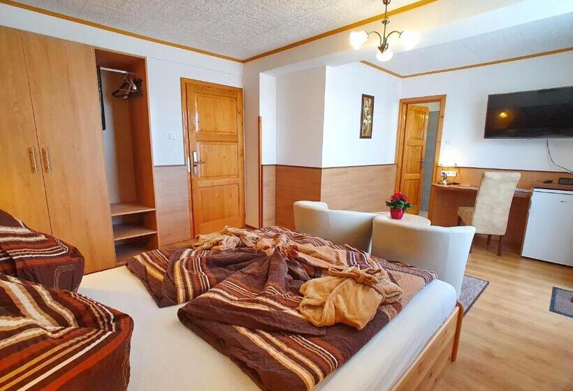 膳宿费 Hévíz Villa Familia