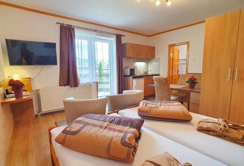 膳宿费 Hévíz Villa Familia