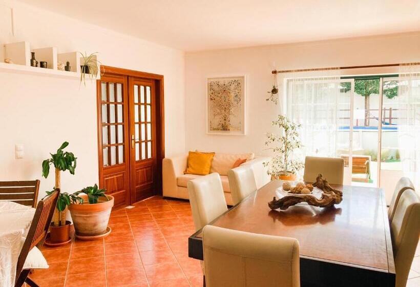 פנסיון In My House Baleal