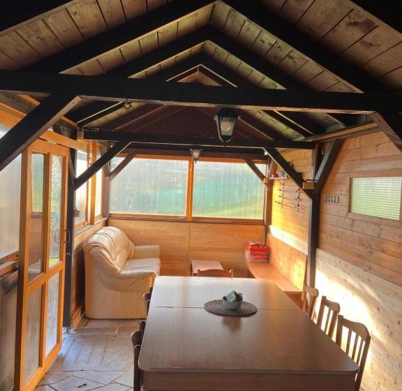 פנסיון Je Sen, Ubytování Na Horách S Bazénem A Infrasaunou