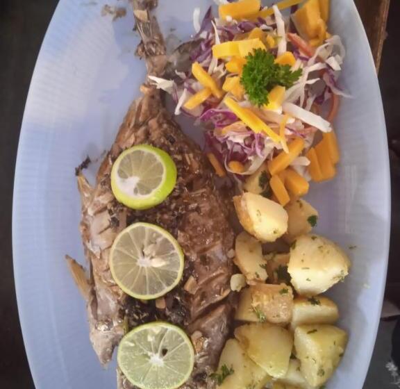 Пансион King S Elephant Cabanas & Restaurant