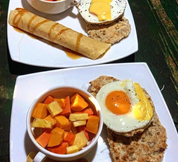 Пансион King S Elephant Cabanas & Restaurant