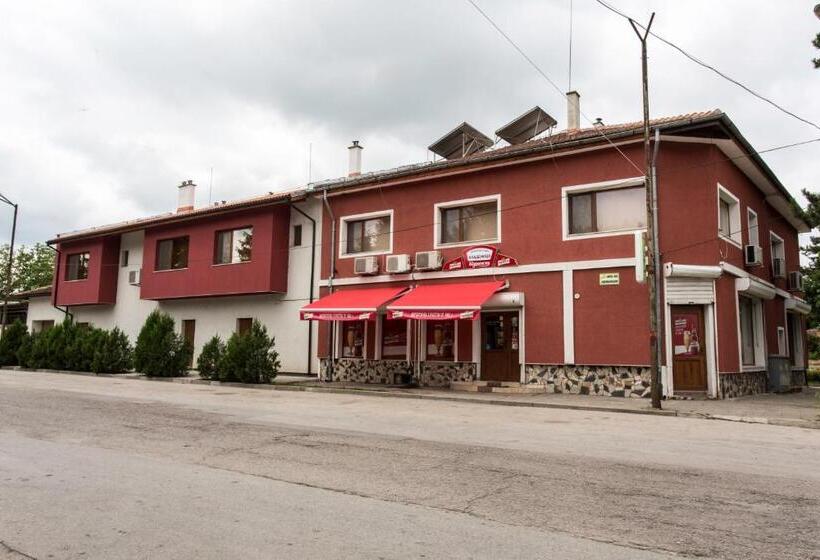 膳宿费 Kladenetsa Guest House