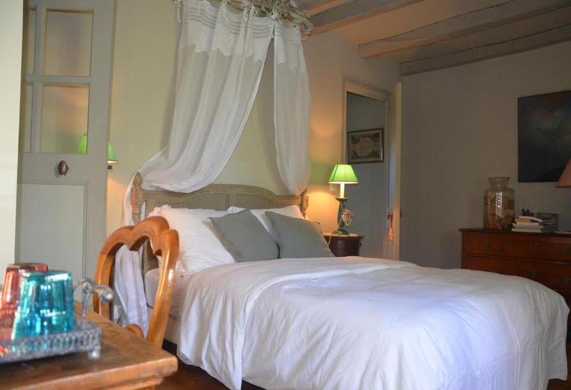 ペンション La Fournio