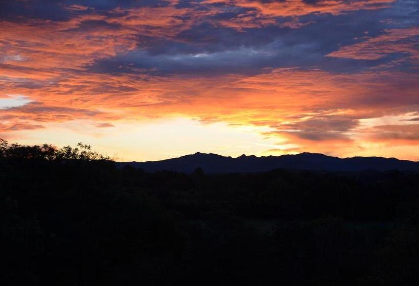 ペンション La Fournio