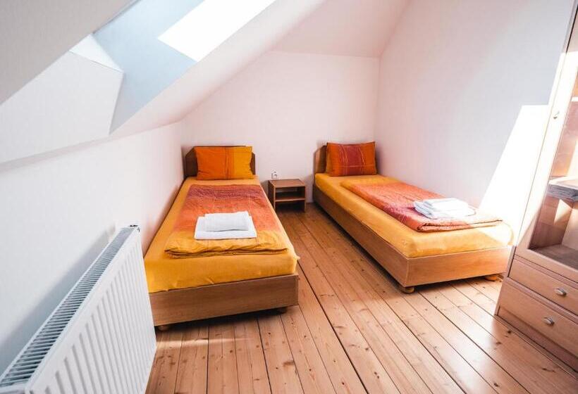 펜션 Pelikan Purkarec