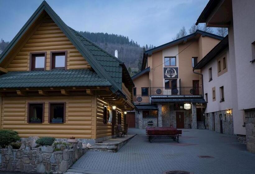 펜션 Penzion Kamzik A Drevenica