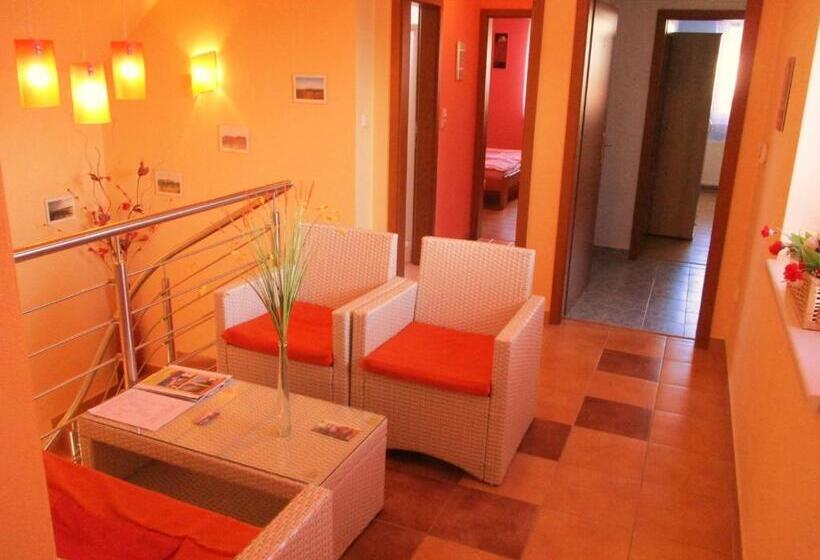 بنسيون Penzion U Mikulinců