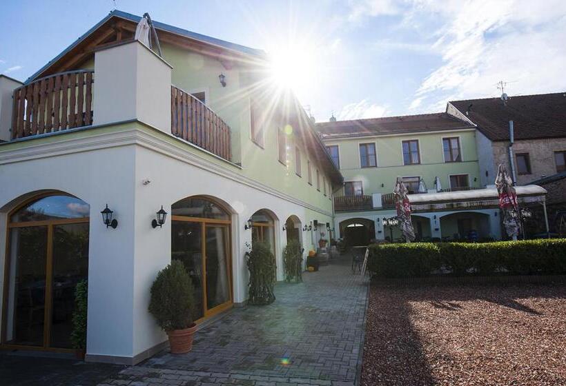 פנסיון Penzion Valtice