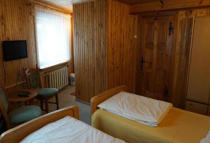 پانسیون Salako Svečių Namai