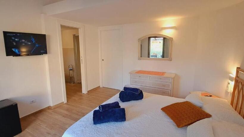 پانسیون San Teodoro Rooms