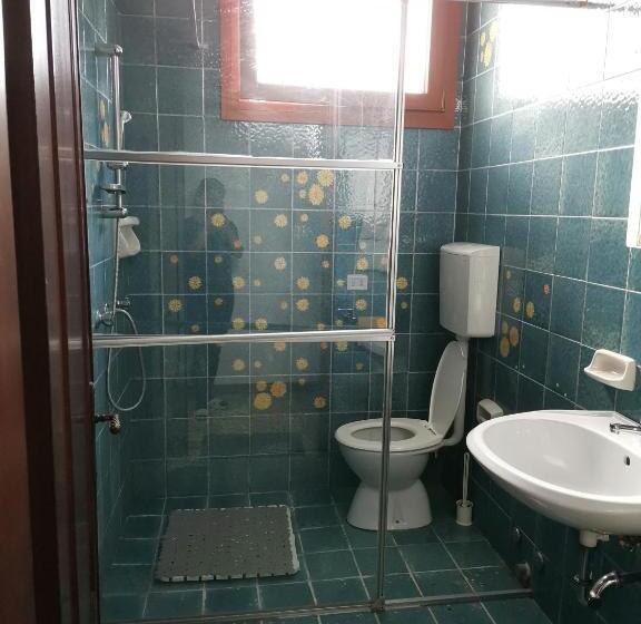 פנסיון Summer S House