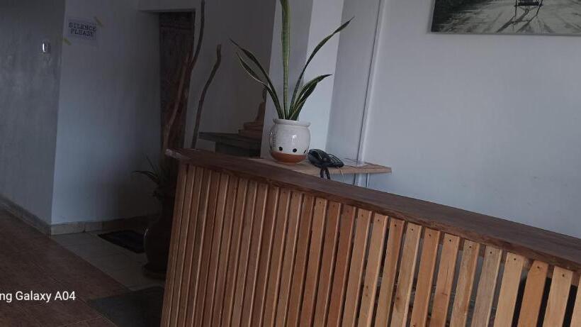 펜션 Tamaro Beach Resort