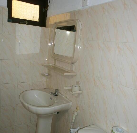 펜션 Tamaro Beach Resort