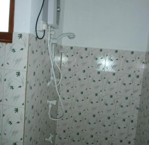 펜션 Tamaro Beach Resort