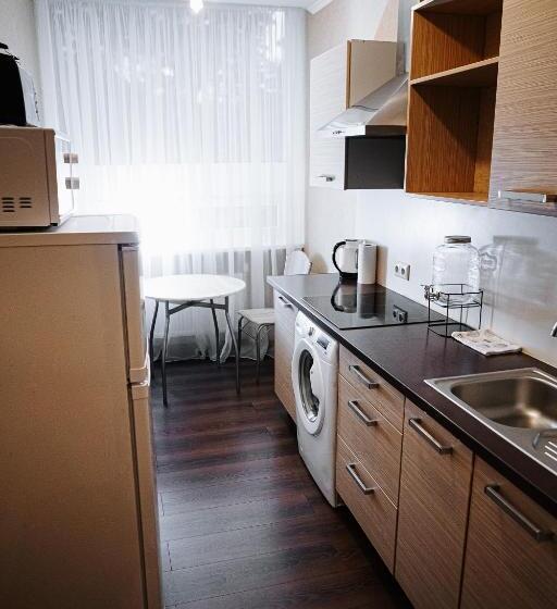 پانسیون Vallery Guest House