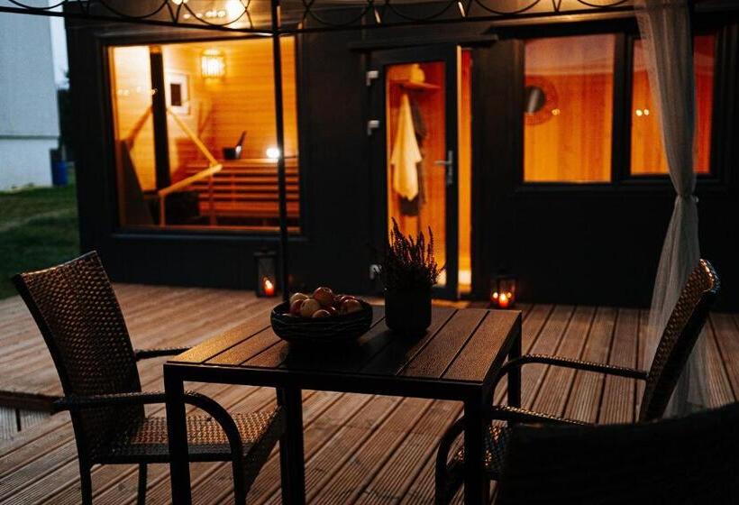 پانسیون Vallery Guest House