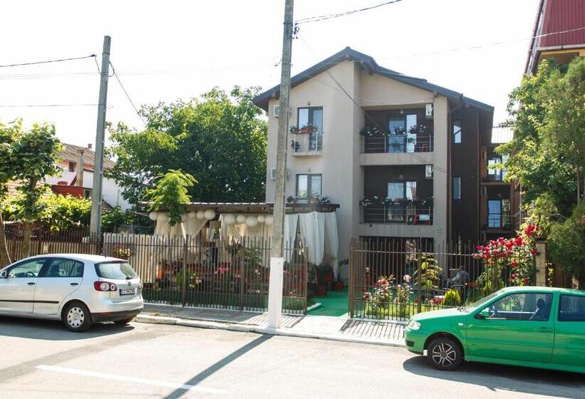 ペンション Vila Sandra