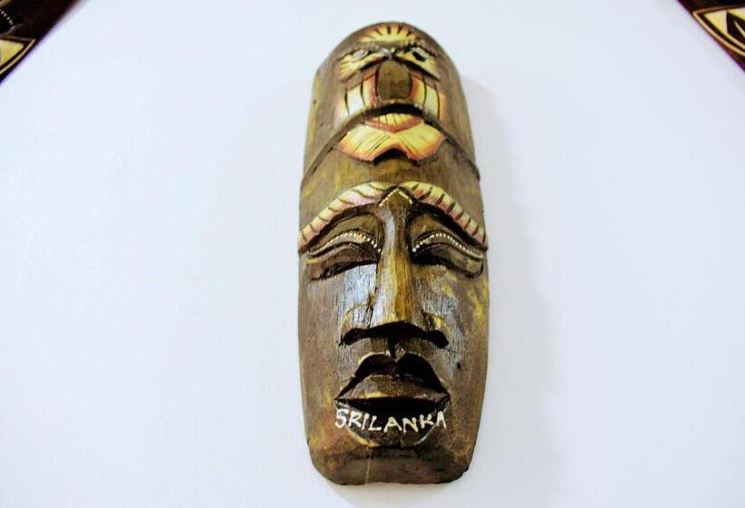 ペンション Wayside Mirissa