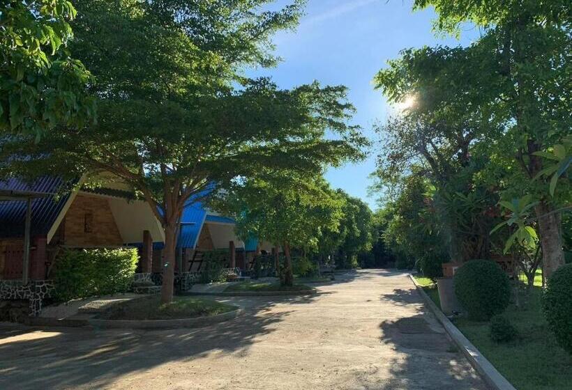 Pijittra Resort
