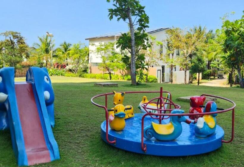 استراحتگاه Sonaga Villas Phu Quoc