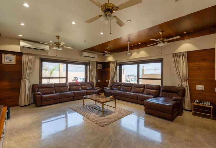 The Gaj Kesri Gir Best Wildlife Resort In Gir