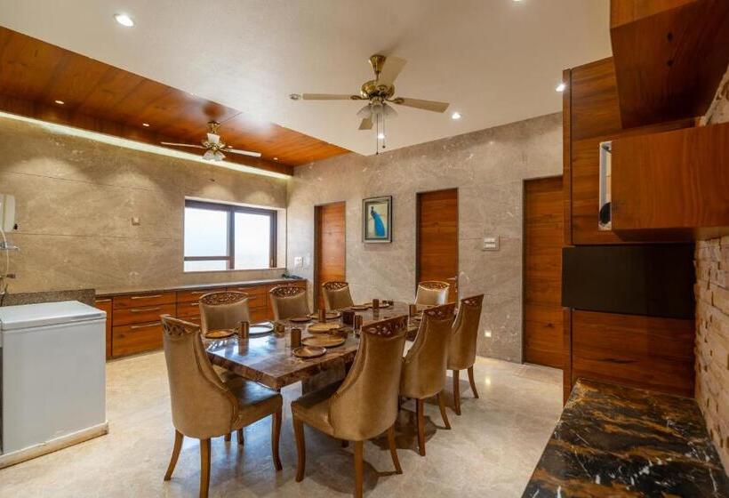 The Gaj Kesri Gir Best Wildlife Resort In Gir