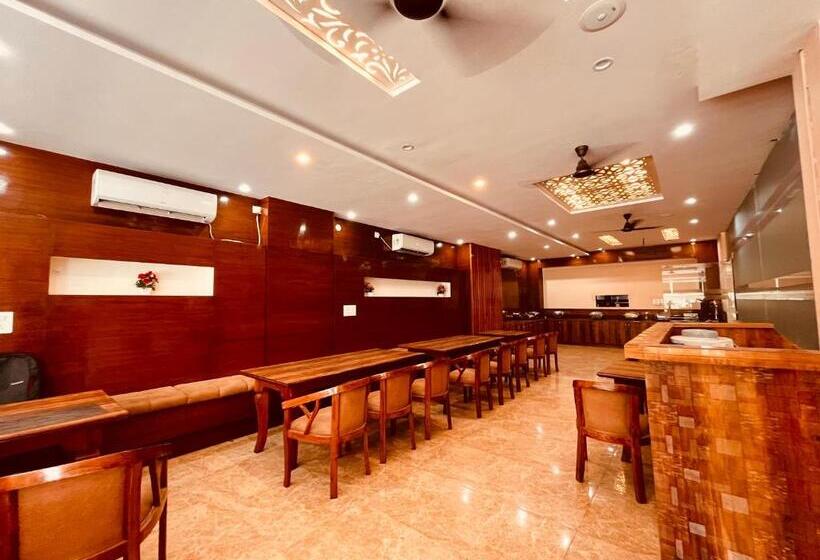 Sitara Hotels & Resorts   A Lavish & Luxury Stay