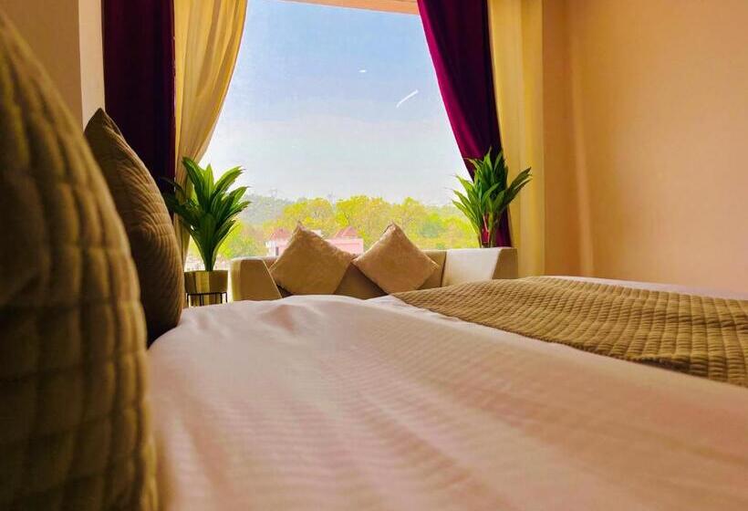 Sitara Hotels & Resorts   A Lavish & Luxury Stay