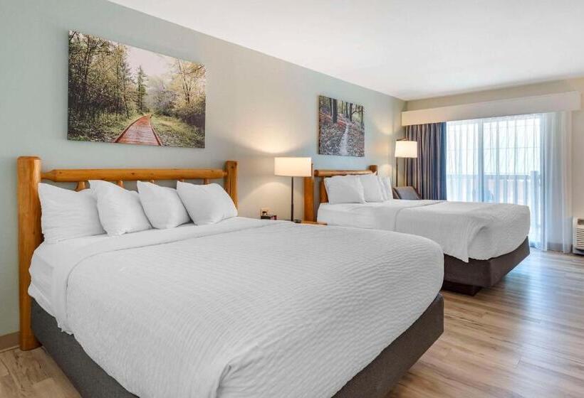 Three Bears Resort, Ascend Hotel Collection