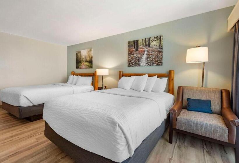 Three Bears Resort, Ascend Hotel Collection