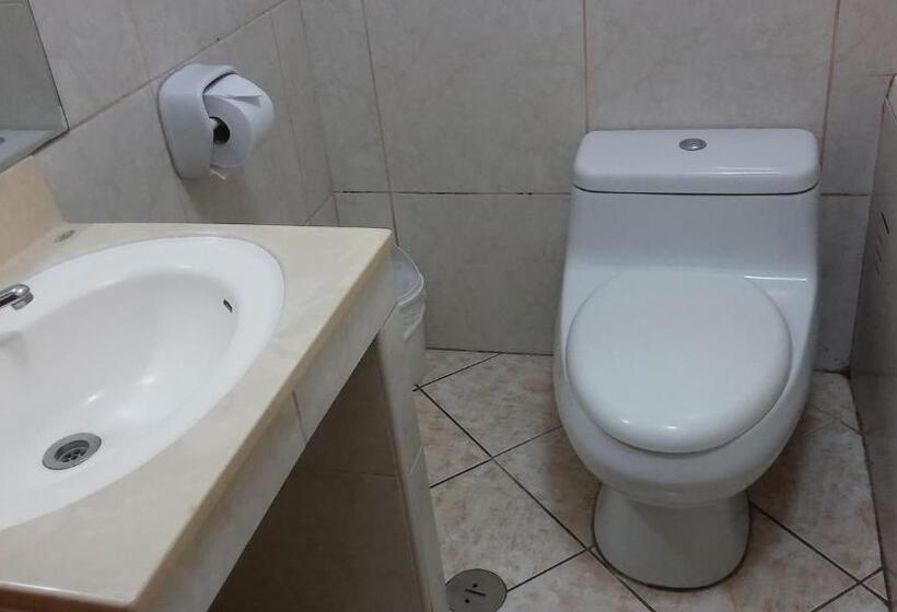 Venecia Hotel Carrion