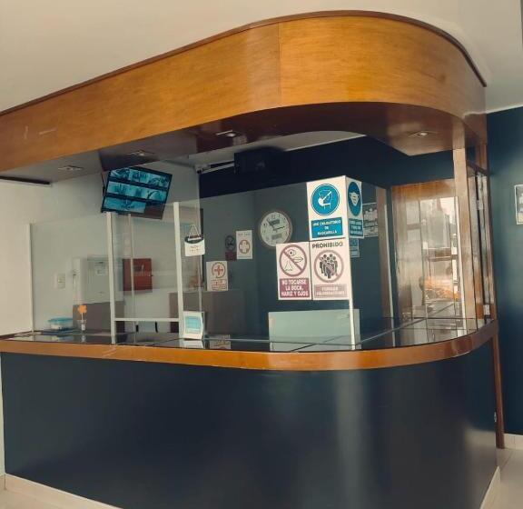 Venecia Hotel Carrion