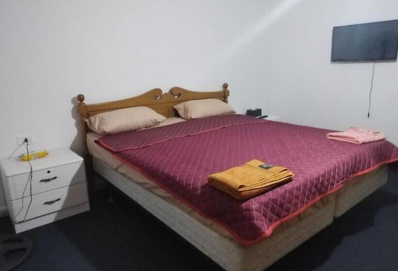 هاستل City Center