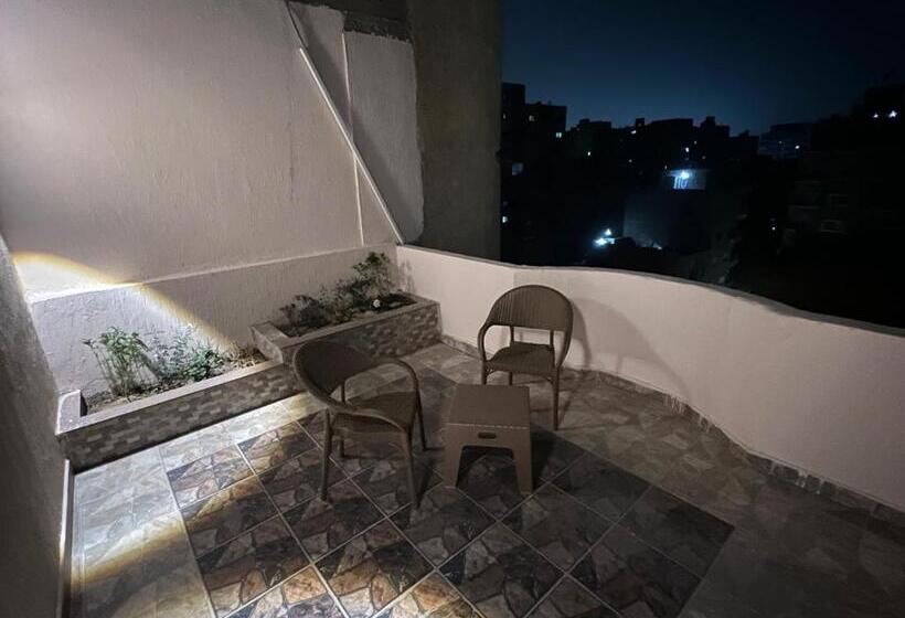 هاستل Near The Pyramids Inn